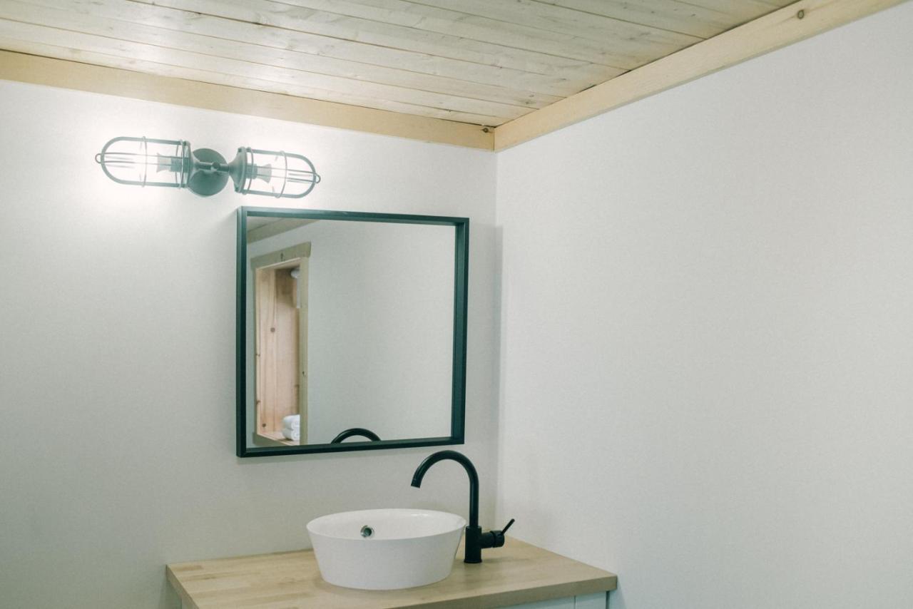 Nordet Motel Saint Georges De Malbaie Ngoại thất bức ảnh