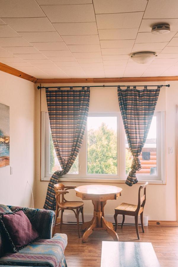 Nordet Motel Saint Georges De Malbaie Ngoại thất bức ảnh