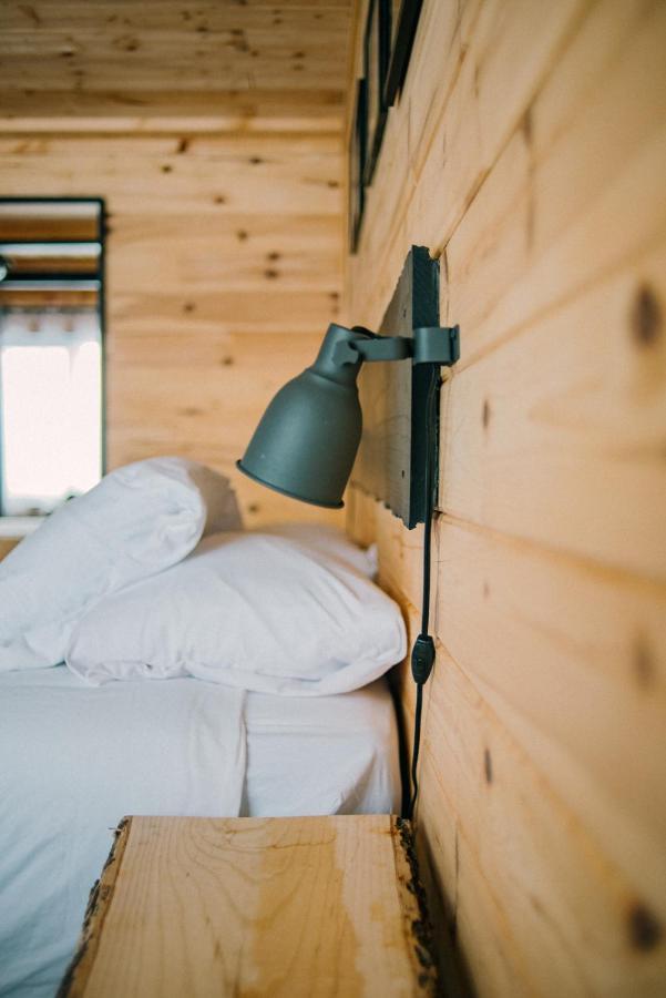 Nordet Motel Saint Georges De Malbaie Ngoại thất bức ảnh