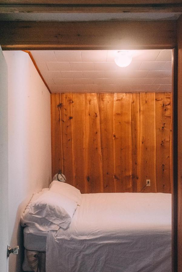 Nordet Motel Saint Georges De Malbaie Ngoại thất bức ảnh